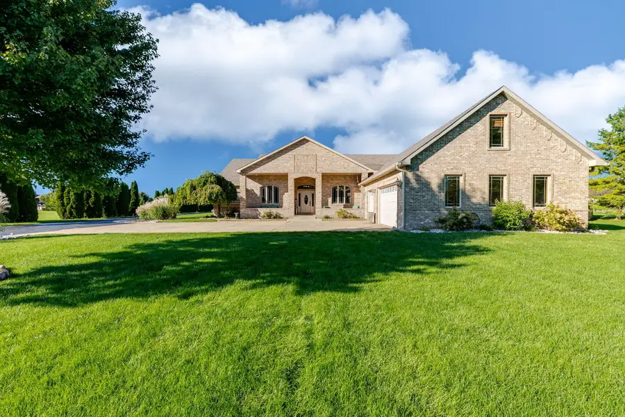 469 W 700 N, Valparaiso, IN 46385 - #3