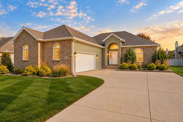 2863 Arran Quay Terrace, Valparaiso, IN 46385
