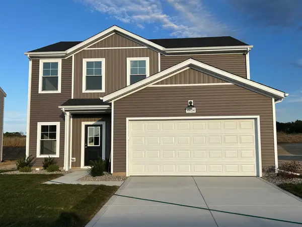 4404 Wren Place, Valparaiso, IN 46385
