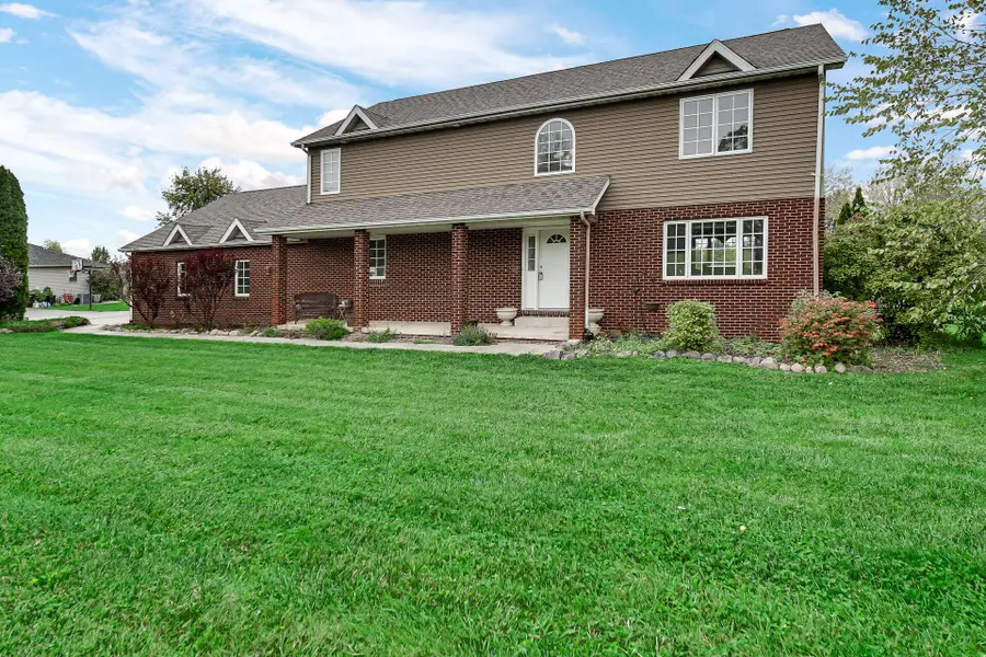 649 Yellowstone Drive, Hebron, IN 46341 - #3