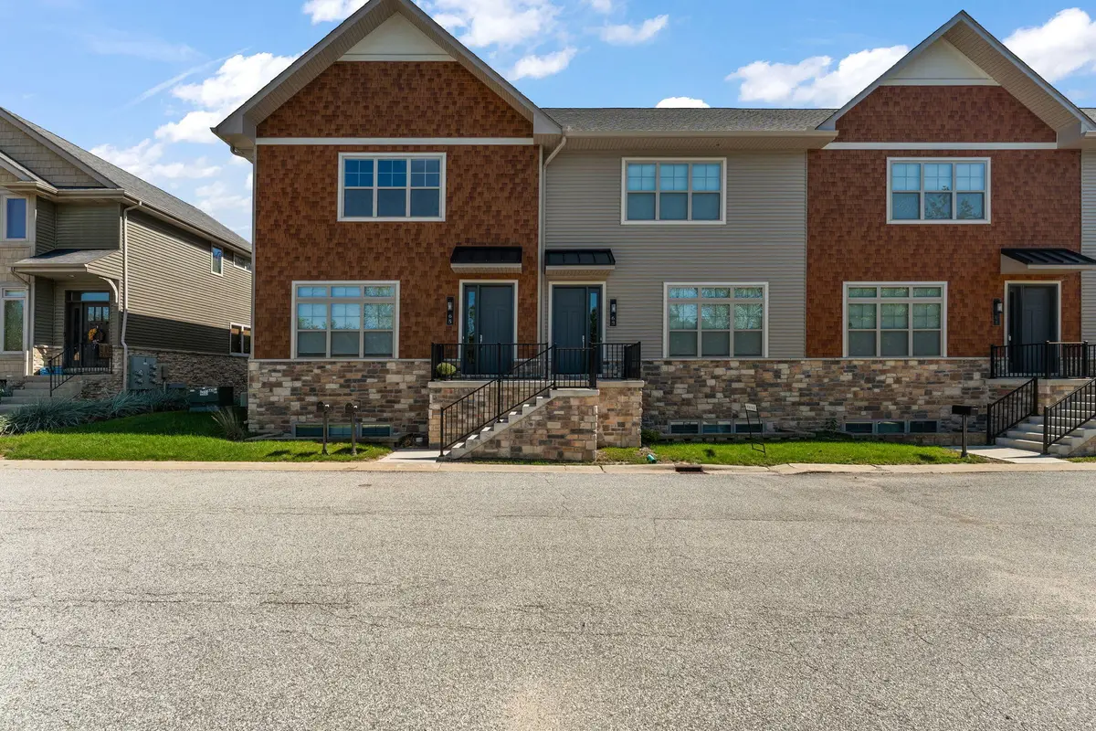 63 Sanctuary Drive, Valparaiso, IN 46385 - #1
