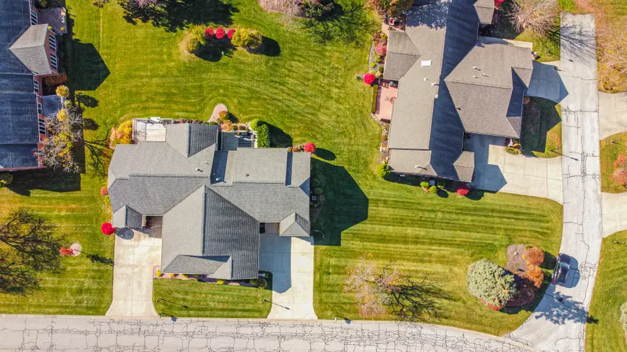 3508 Bob White Circle, Valparaiso, IN 46383 - #3