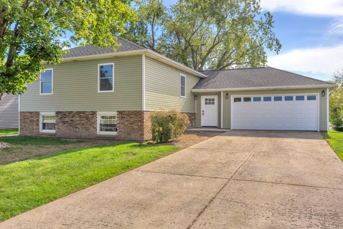 1717 W 98th Place, Crown Point, IN 46307 - #1
