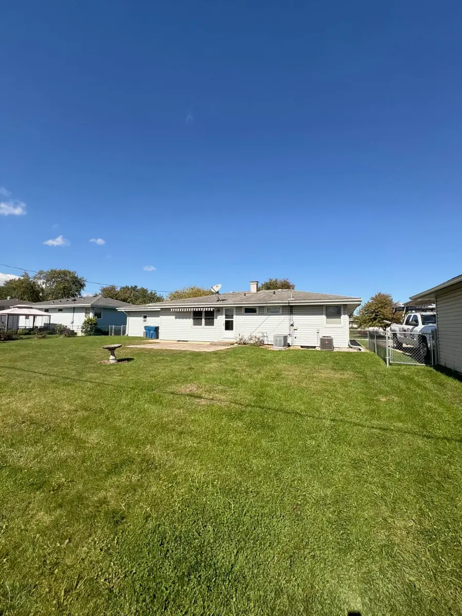 3020 98th Place W, Highland, IN 46322 - #2