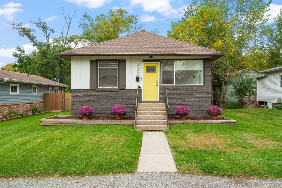 408 S 11th Street, Chesterton, IN 46304 - #2