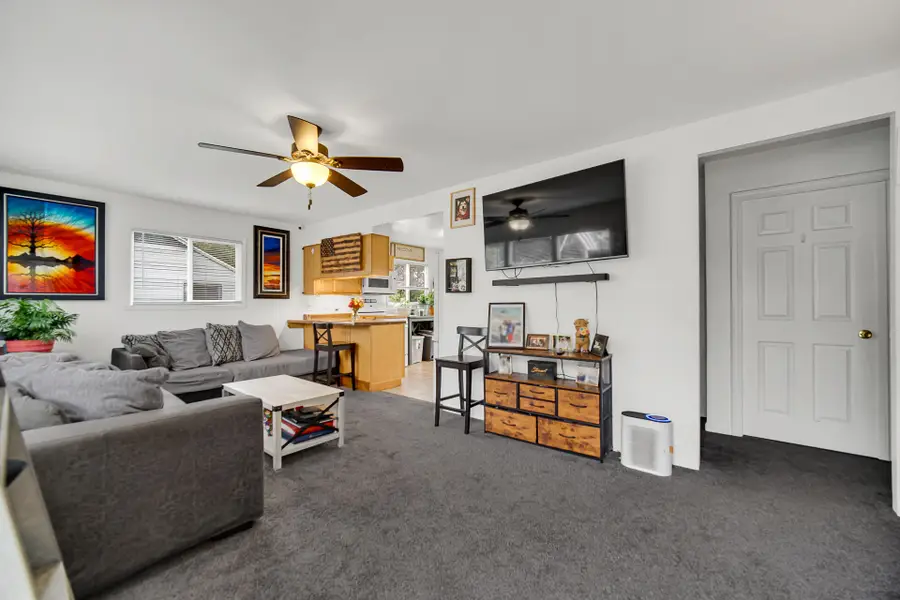513 Roberts Street, La Porte, IN 46350 - #2