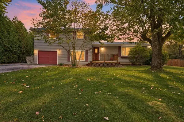 2302 Linda Road, Valparaiso, IN 46383