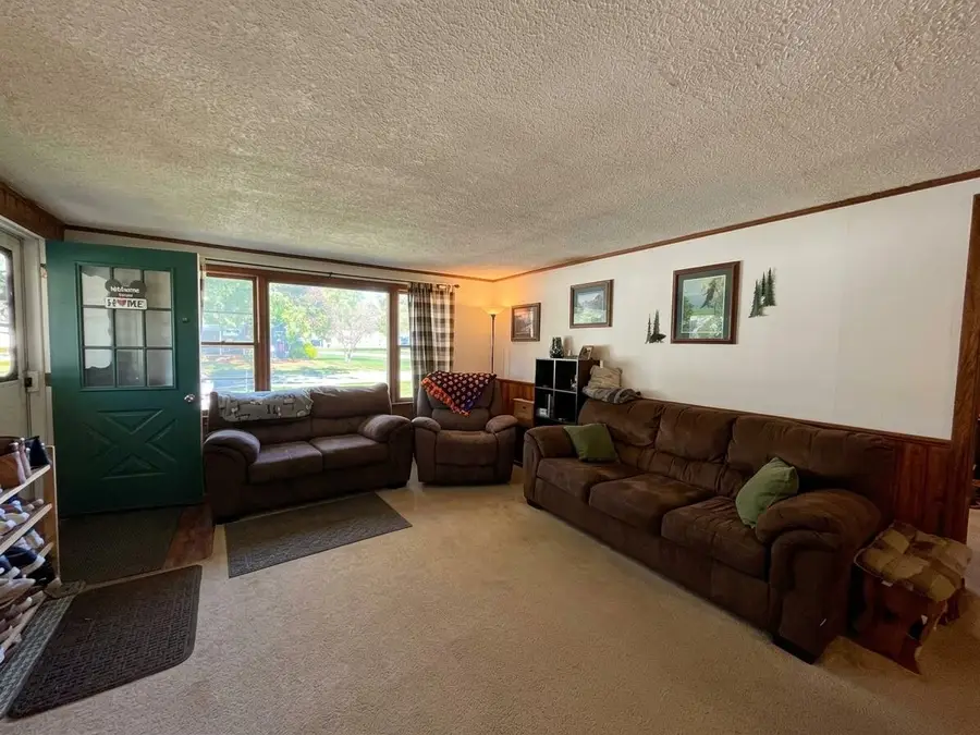 412 Birch Drive, Hebron, IN 46341 - #2