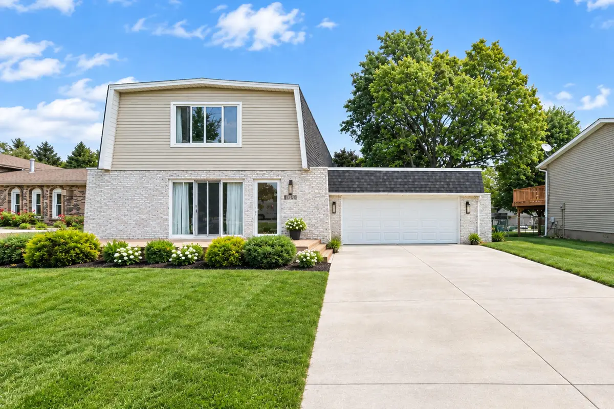 3562 Sunrise Drive, Crown Point, IN 46307 - #1