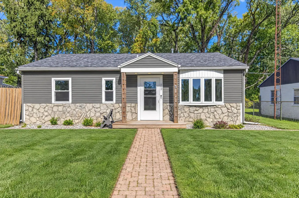 205 E 9th Street, La Porte, IN 46350 - #1