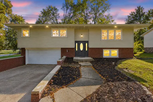 6401 Rhode Island Street, Merrillville, IN 46410