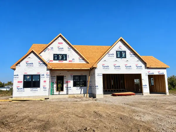 435 Meadow Brooke Lane, Dyer, IN 46311