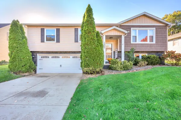3203 Parker Drive, Valparaiso, IN 46383