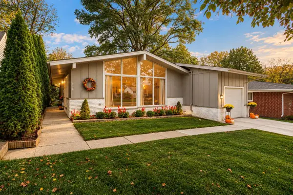 604 Elmhurst Street, Valparaiso, IN 46385