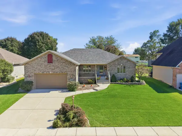 2501 Howard Castle Drive, Dyer, IN 46311