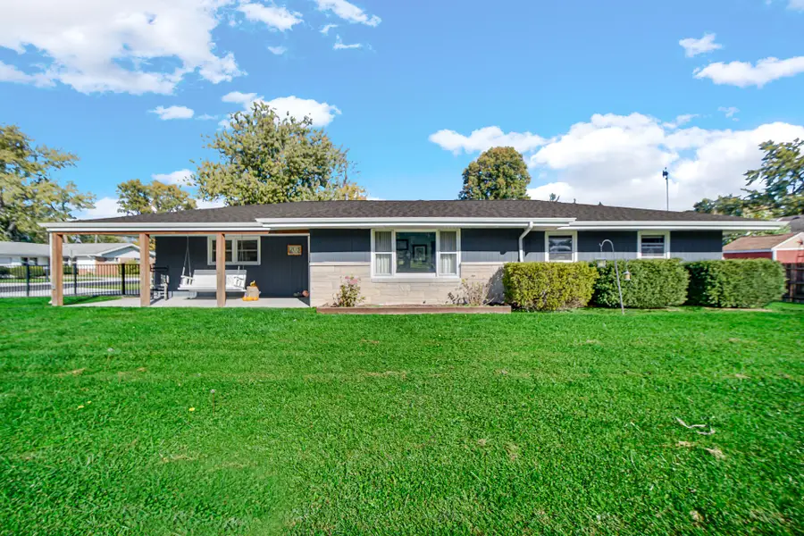 203 Bullseye Lake Road, Valparaiso, IN 46383 - #2