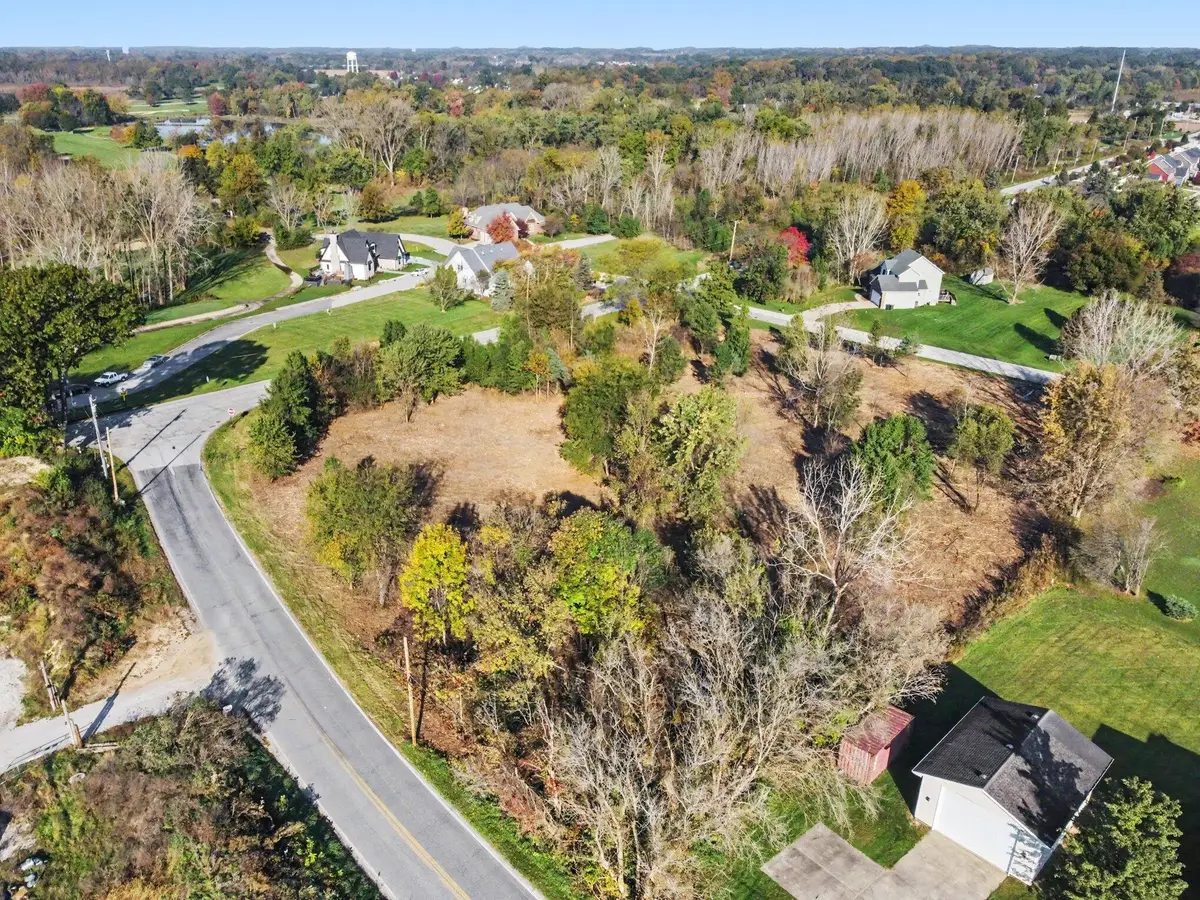 253 E Burdick Road, Chesterton, IN 46304 - #1