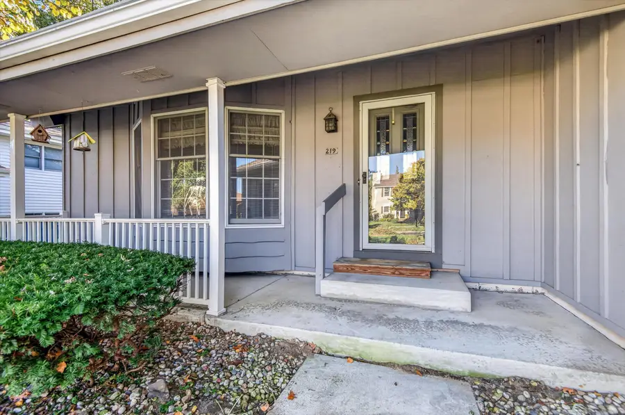 219 Golfview Drive, Schererville, IN 46375 - #2