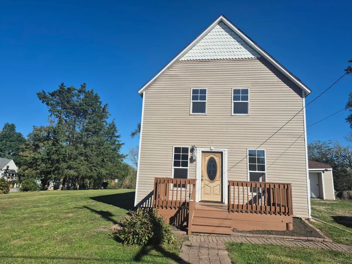 505 Indiana Avenue, Lowell, IN 46356 - #1