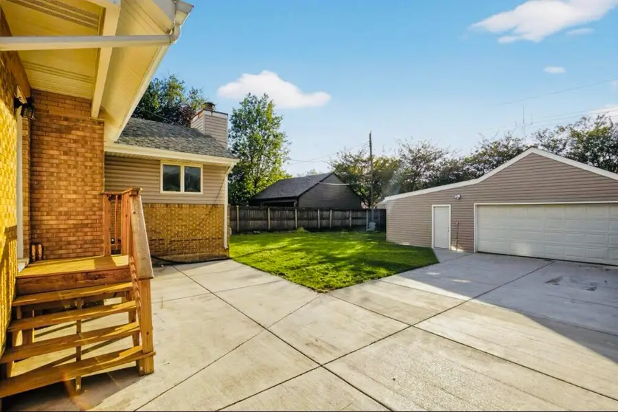 8318 Howard Avenue, Munster, IN 46321 - #2