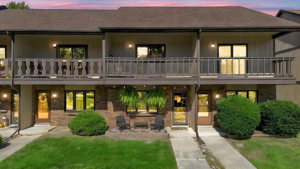 952 Jordan Circle, Schererville, IN 46375 - #1