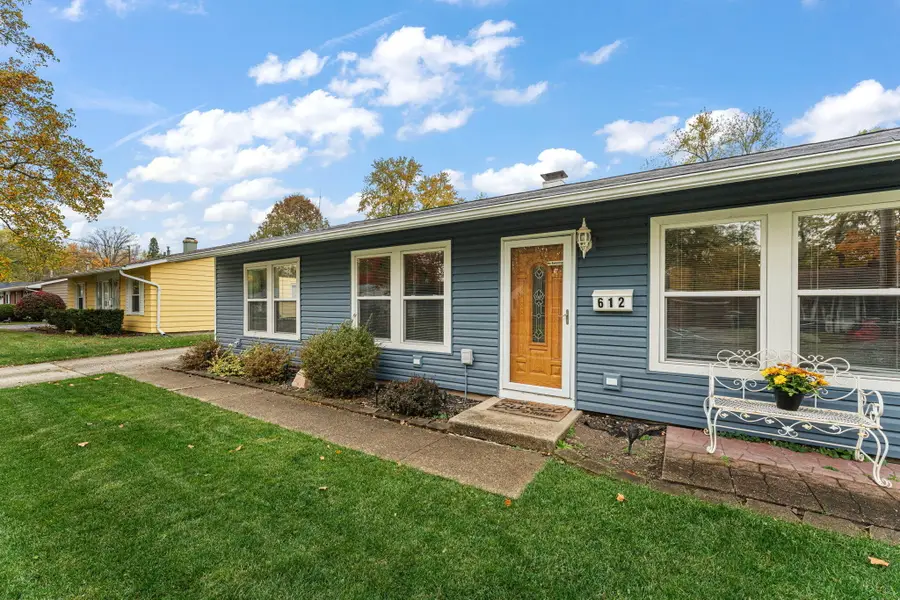612 Parkside Avenue, Valparaiso, IN 46383 - #2
