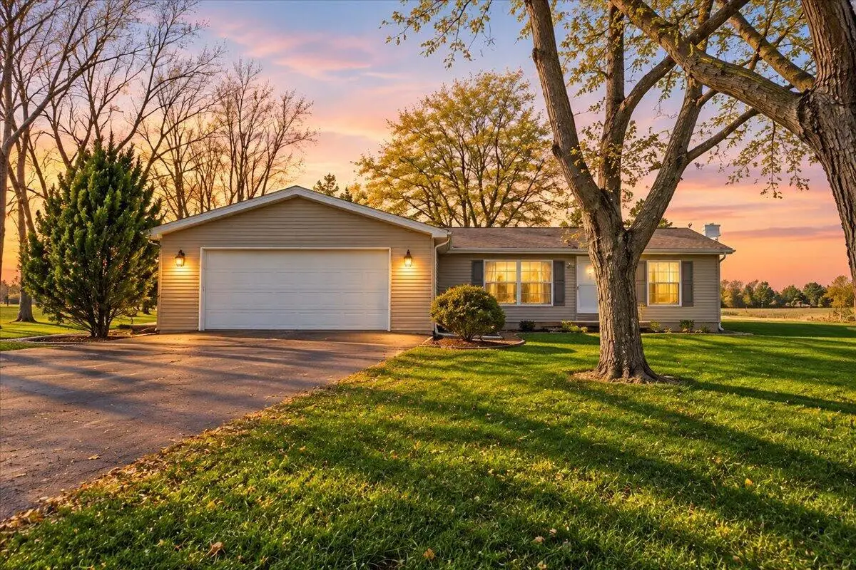 174 N 450 E, Valparaiso, IN 46383 - #1