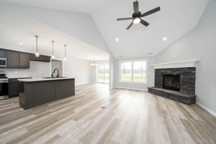 451 Rockwell Avenue, Roanoke, IN 46783 - #3