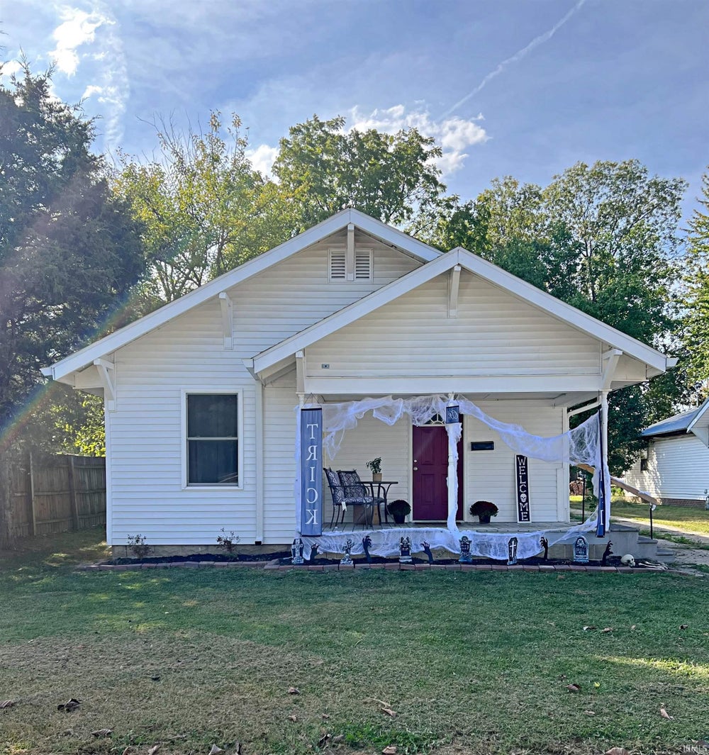 607 S Washington Street, Jasonville, IN 47438 BHGRE