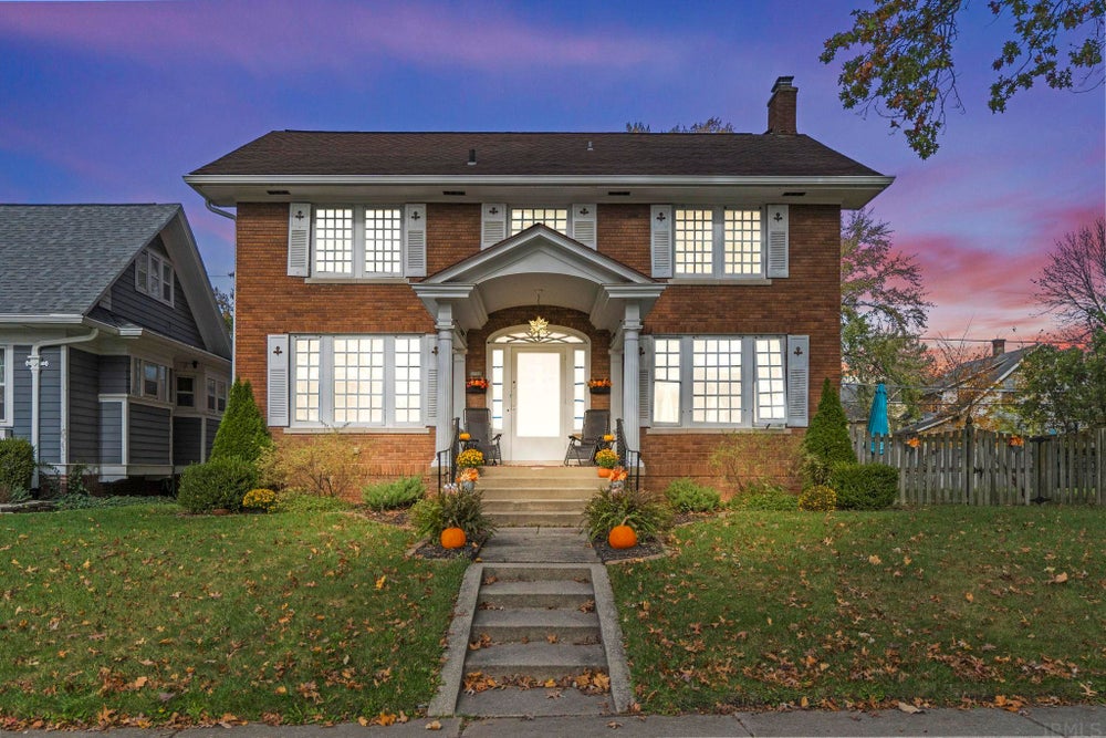 516 W Oakdale Drive, Fort Wayne, IN 46807 BHGRE