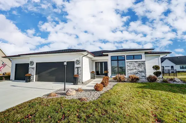 15214 Candlestick Court, Fort Wayne, IN 46814