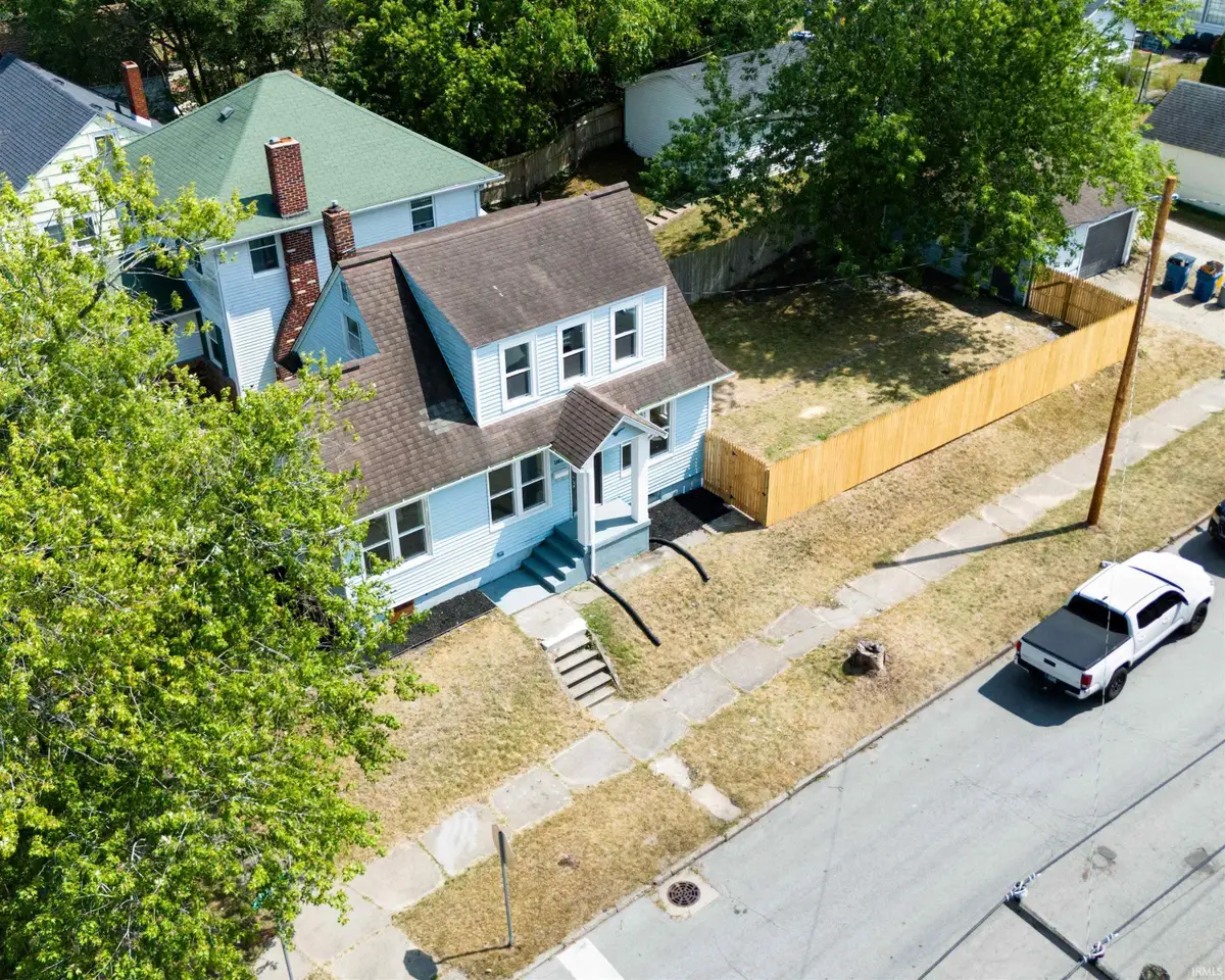 1801 Linden Avenue, Mishawaka, IN 46544 - Image #1