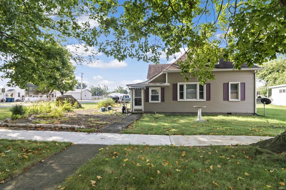 305 W North A Street, Gas City, IN 46933 BHGRE
