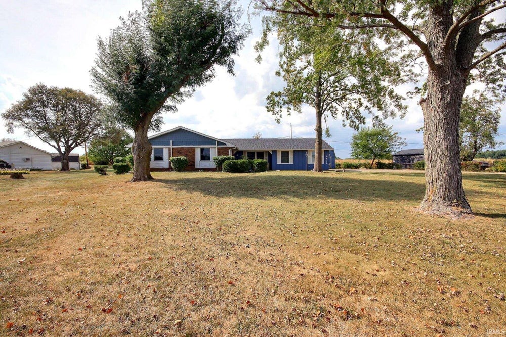 9619 Maysville Road, Fort Wayne, IN 46815 BHGRE