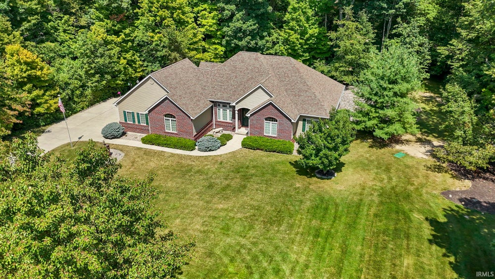 3870 W 608 N, Huntington, IN 46750 BHGRE