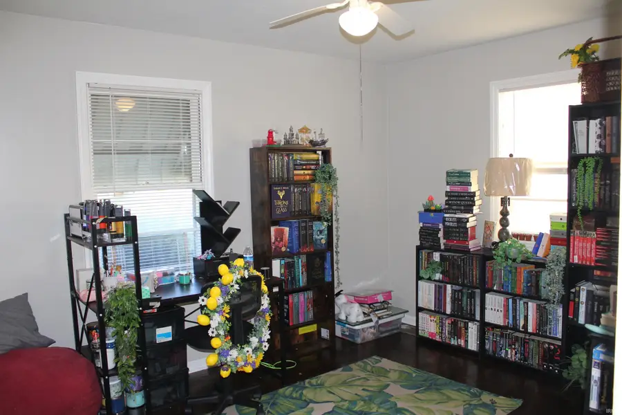 1512 S Wall Avenue, Muncie, IN 47302 - Image #3