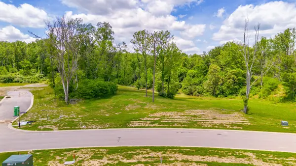 1583 Victoria Woods Drive, Victoria Woods, IN 47601