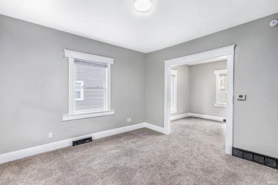 1105 Queen Street, South Bend, IN 46616 - Image #3