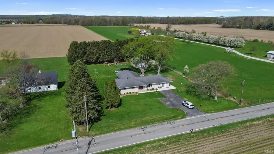 56915 Tulip Road, New Carlisle, IN 46552 - #2