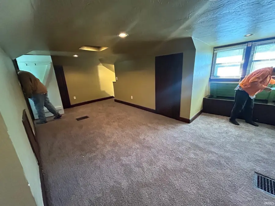 4913 Stringtown Road, Evansville, IN 47711 - Image #3