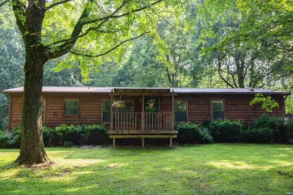 4919 E St Rd 58, Bloomfield, IN 47424