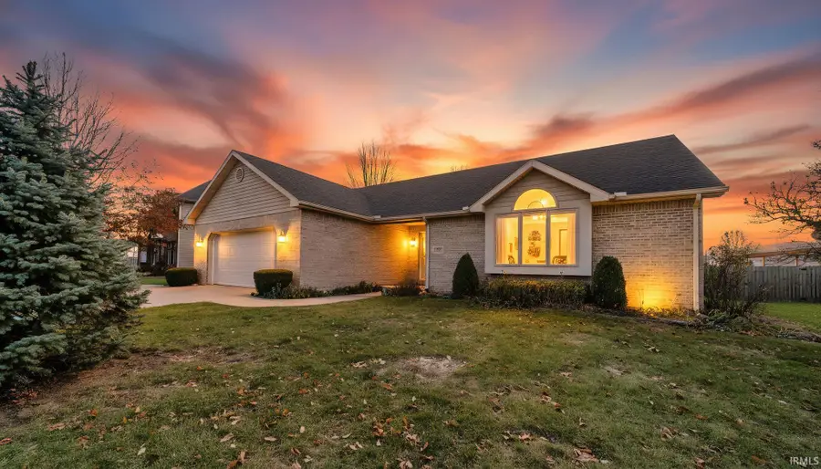 7909 W Kennedy Parkway, Yorktown, IN 47396 - #2