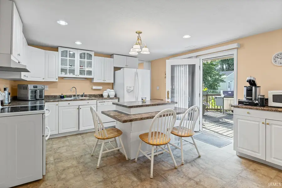 301 E Sycamore Street, Attica, IN 47918 - Image #3