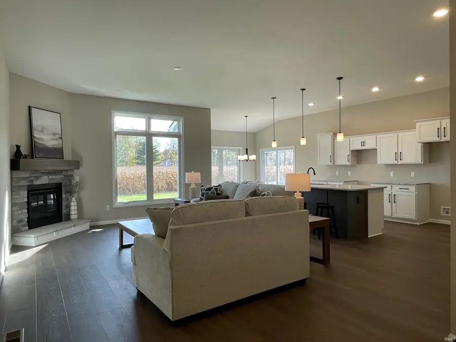 4840 Whittlebury Drive, Fort Wayne, IN 46818 - Image #2