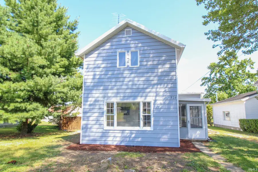 227 N Fulton Street, Parker City, IN 47368 - Image #2