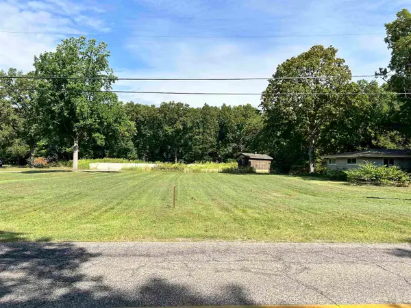 3418 Greenleaf Boulevard, Elkhart, IN 46514