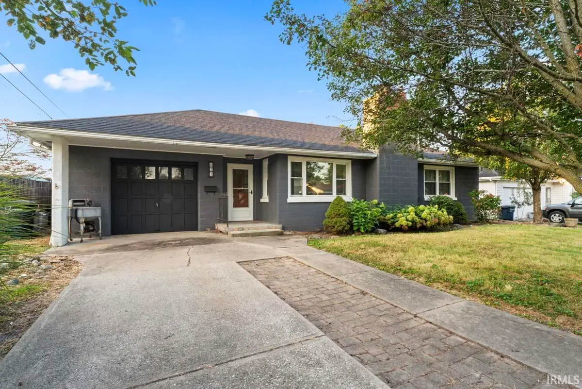 823 N A Street, Elwood, IN 46036 - Image #1