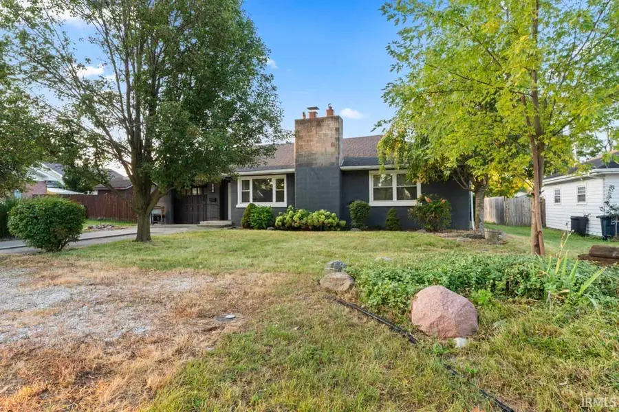 823 N A Street, Elwood, IN 46036 - Image #2