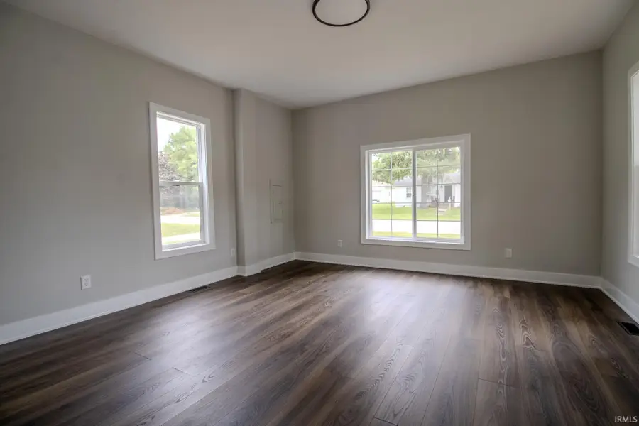 105 S Bower Street, Knox, IN 46534 - #2