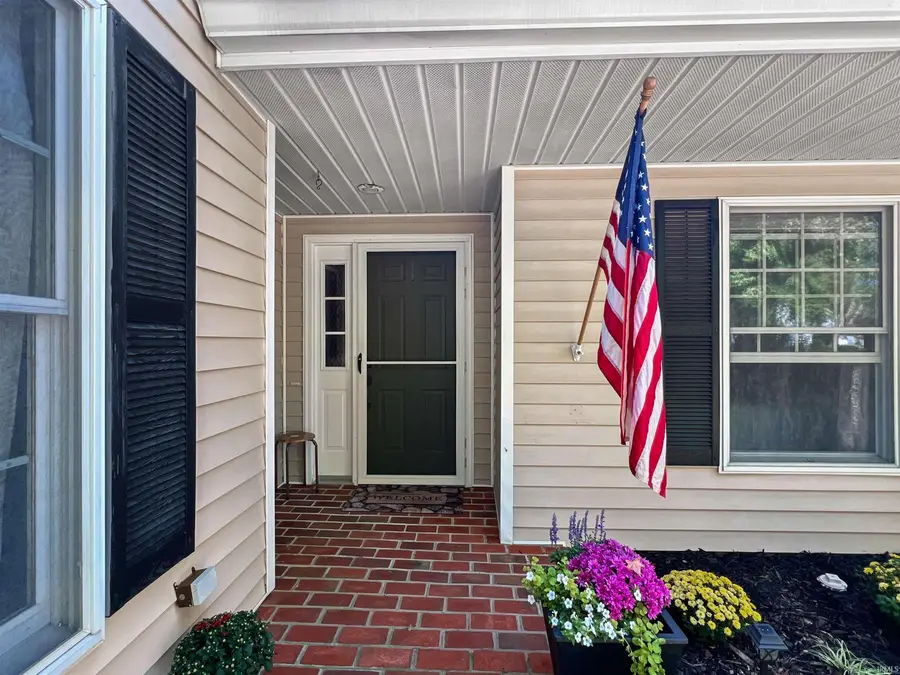 3925 S Baytree Lane, Bloomington, IN 47401 - Image #2